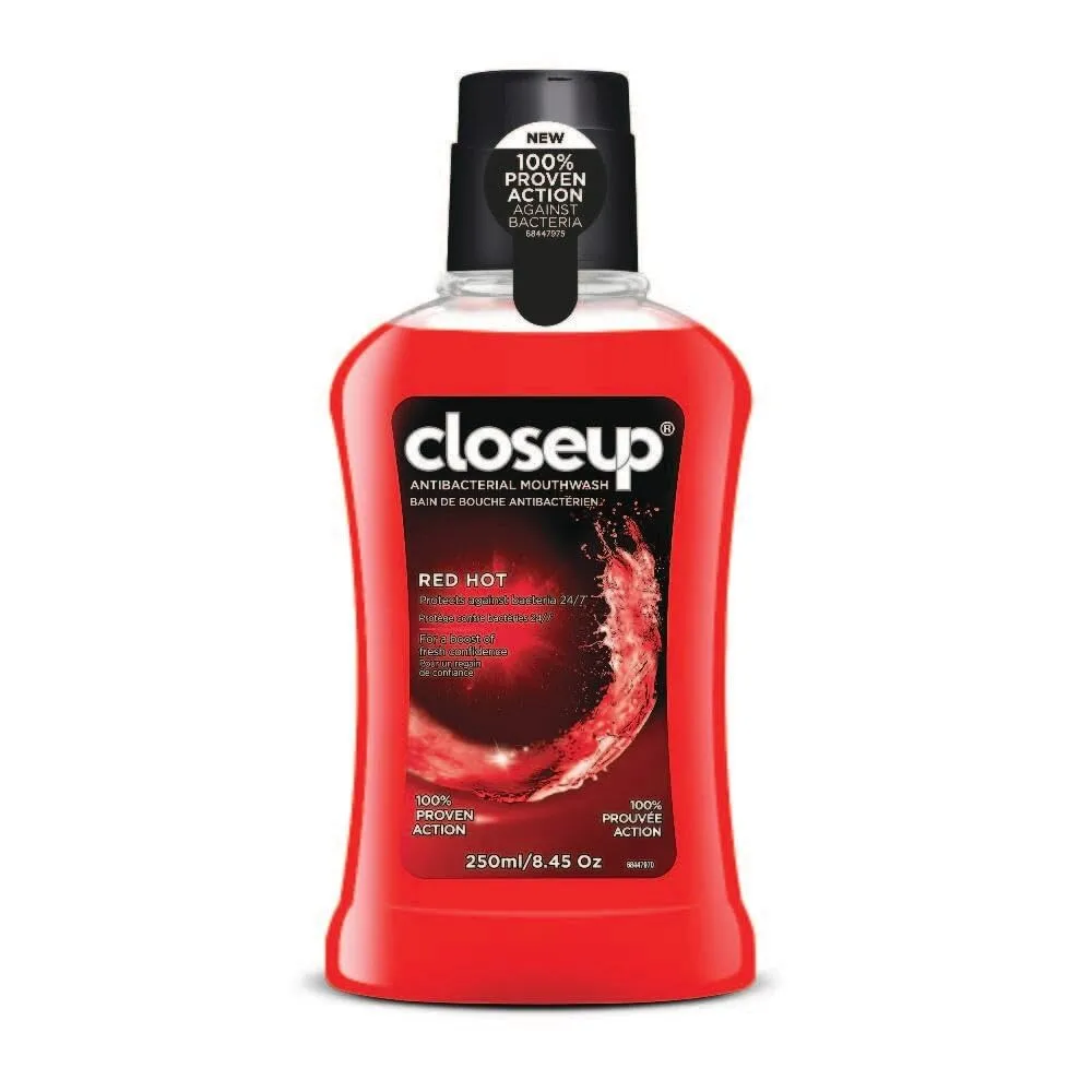 Close-Up Red-Hot Mouthwash 300Ml
